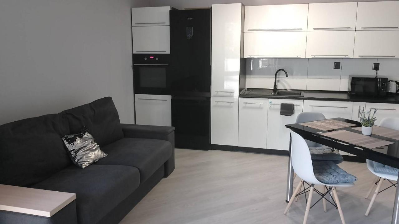 Apartament Zalesie Z Tarasem Lubiń Εξωτερικό φωτογραφία
