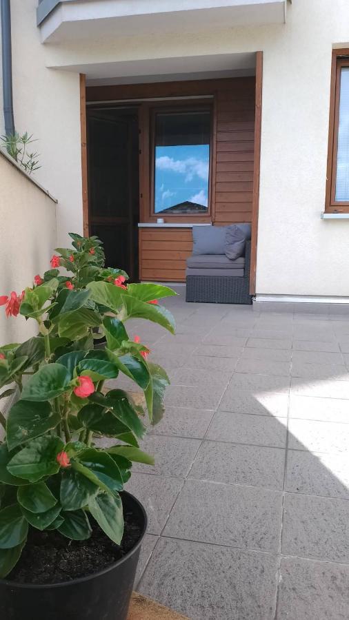 Apartament Zalesie Z Tarasem Lubiń Εξωτερικό φωτογραφία
